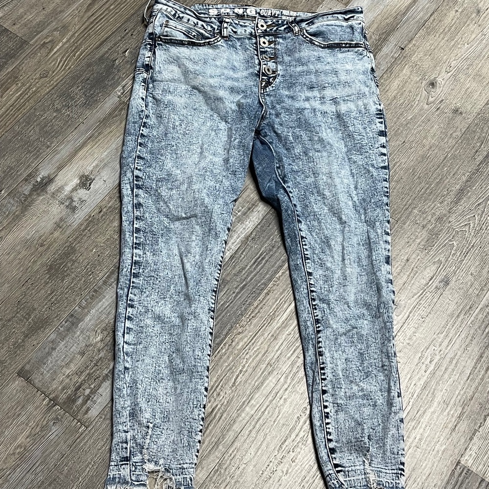 Stone Washed High Rise Skinny Ankle Jeans